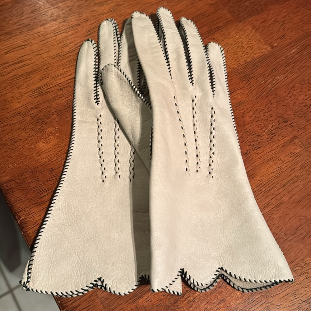 Native Deerskin Vintage Ladies Gloves size 6.5 small - Picture 9 of 11
